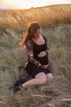 Lancette Burton Calgary Maternity photography