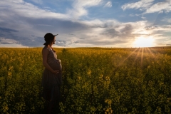 Lancette Burton Calgary Maternity photography