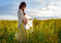 Lancette Burton Calgary Maternity photography
